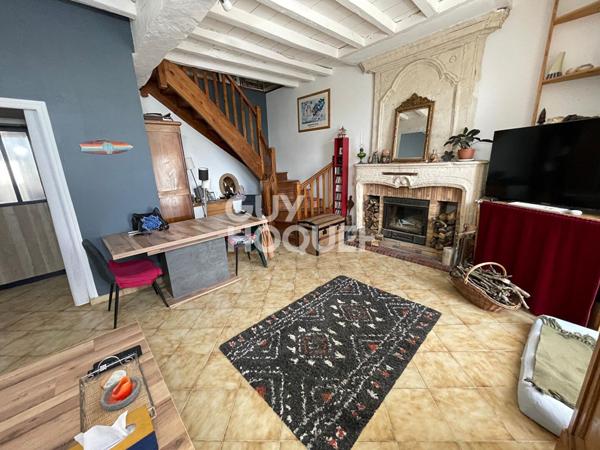 Charmante maison en pierre avec dépendances et grand jardin ? Meursac