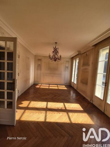 Maison à vendre 7 pièces 218,24 m² Quimper