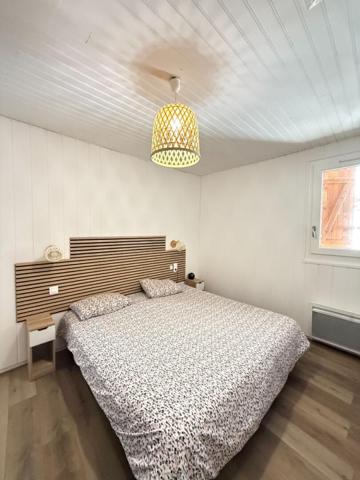 Maison Eugenie Les Bains 14 pièce(s) 300 m2