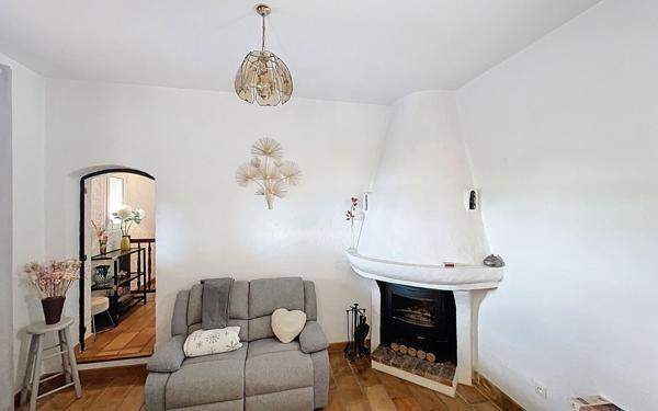 Maison à vendre    4 pièces • 146,52 m2 Roquefort-les-Pins