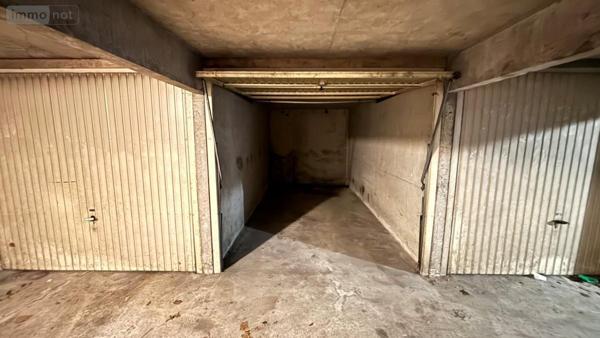 Garage - Parking à louer à Boulogne-sur-Mer dans le Pas-de-Calais (62200), ref : 62055-L252