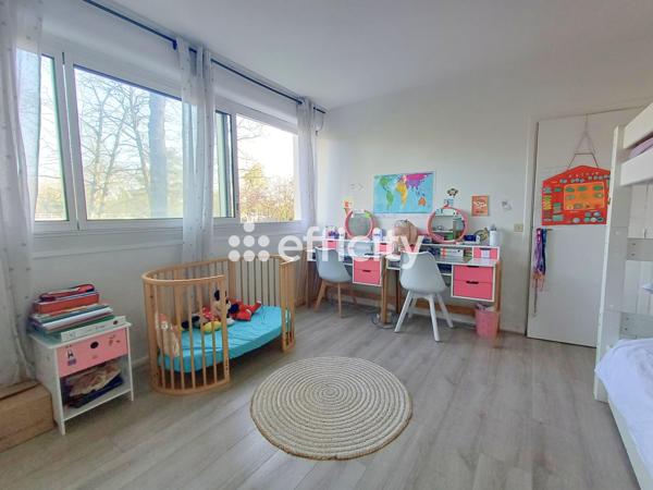 Appartement 5 pièces - 111 m² Exclusivité efficity