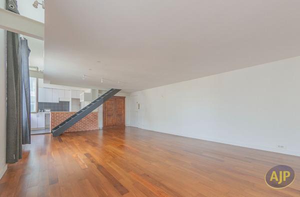 Appartement à vendre Bordeaux - 4 pièces, 81m² avec 3 chambre(s) à 335 000€ - AJP Immobilier Bordeaux Chartrons