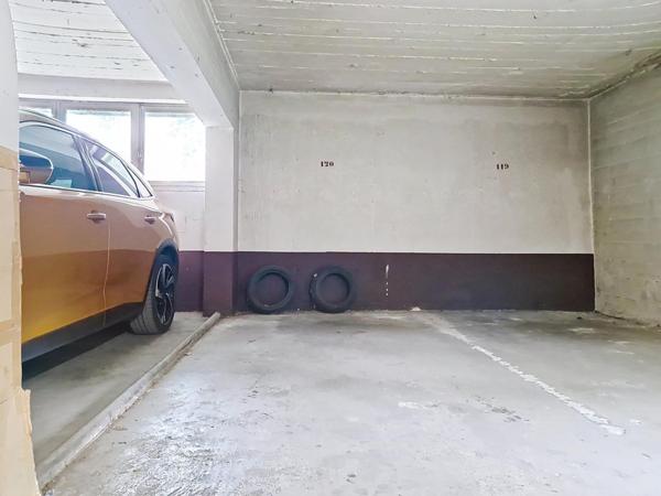Parking dans la résidence Le Mont Blanc
