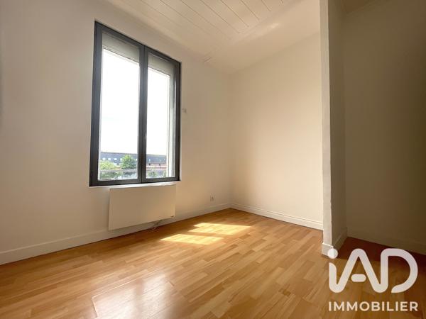 Location appartement 3 pièces 40,78 m² Corbeil-Essonnes