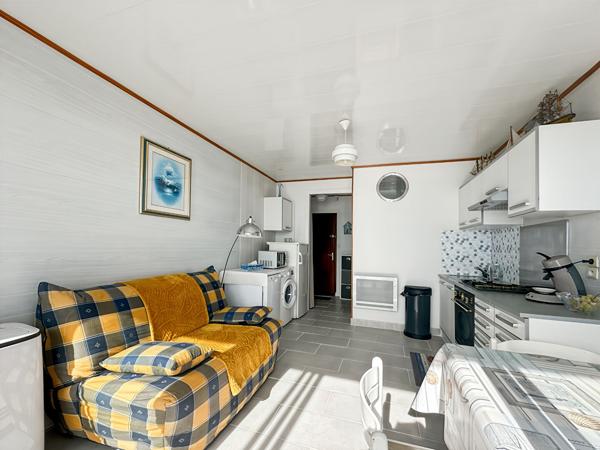 Appartement rénové face à l'océan