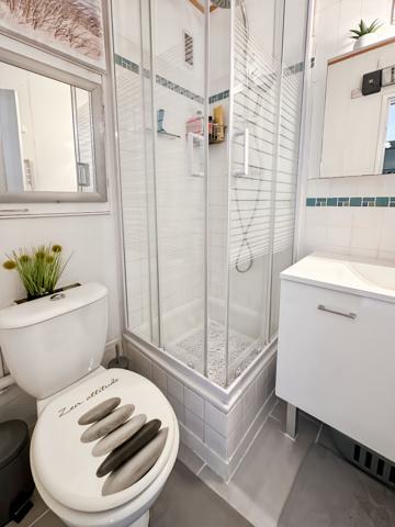 Appartement rénové face à l'océan