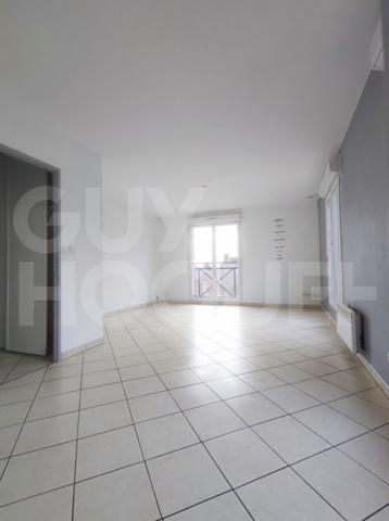 À louer : Appartement spacieux de 4 pièces au coeur de Maubeuge