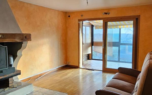 Maison à vendre    6 pièces •  Étréchy