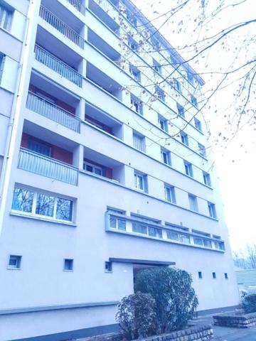 T2 à rénover aux Alliés