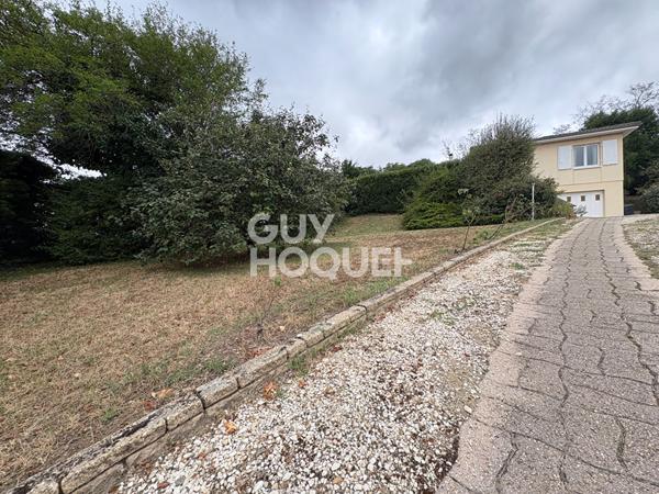 GIVORS MONTROND : Maison individuelle T4 - sous sol de 100m² - vue dégagée - plus de 1 500 m² de terrain