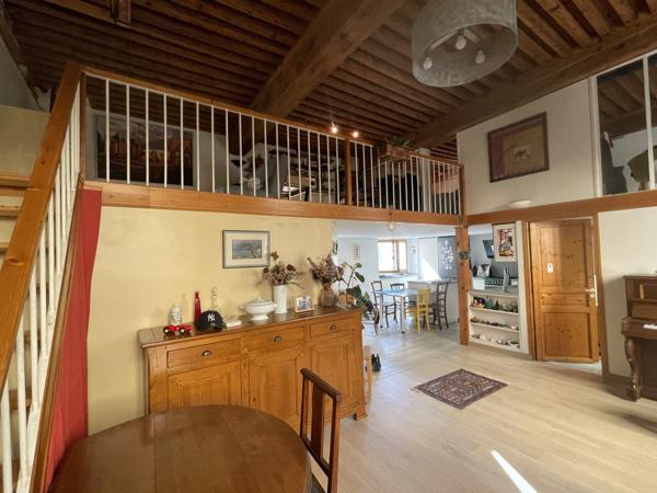 Appartement 4 pièces - 116 m² Exclusivité efficity