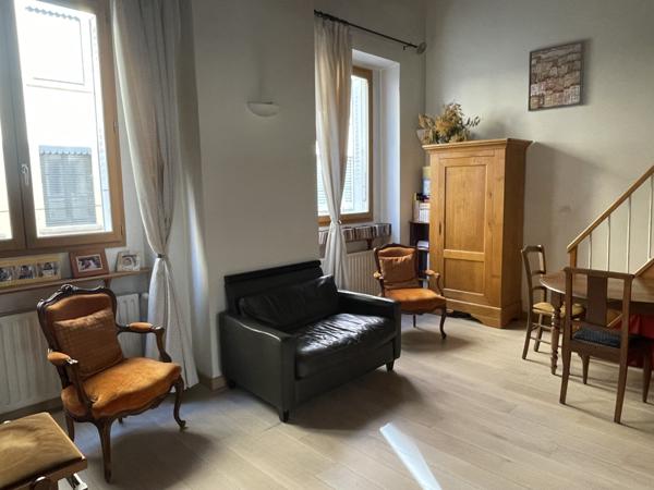 Appartement 4 pièces - 116 m² Exclusivité efficity