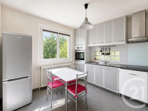 Maison à vendre  5 pièces - 147,96 m 2   CHAMPS SUR MARNE  - 77