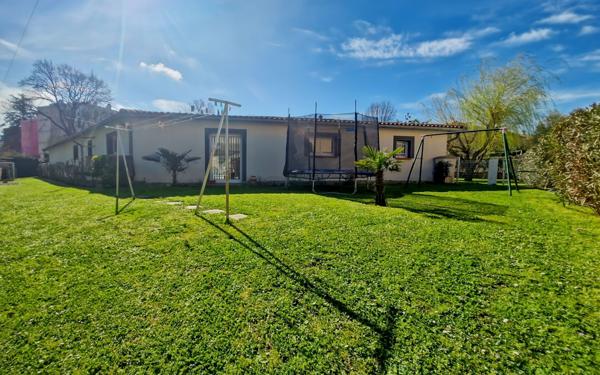 Maison à vendre    5 pièces • 162,97 m2 Toulouse