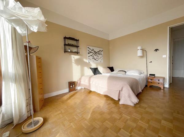 Fontenay-aux-Roses (92260) FONTENAY AUX ROSES, PROCHE Le Plessis Robinson - APPARTEMENT 107m2 avec 4 chambres - TERRASSE 14m2 - PARC, VER