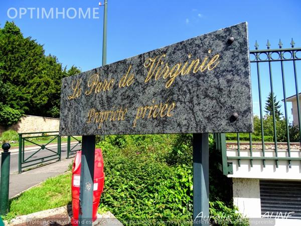 Appartement 92m2 - T4 - 2 chambres - Balcon - Cave - Box - Proche centre-ville et gare RER D
