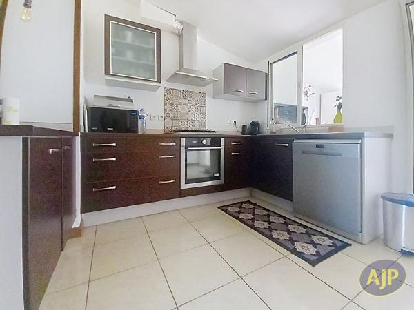 Vente maison Pauillac : 170 000 € - AJP Pauillac Immobilier