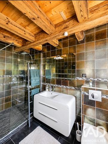 Appartement à vendre 5 pièces 153 m² Viuz-en-Sallaz
