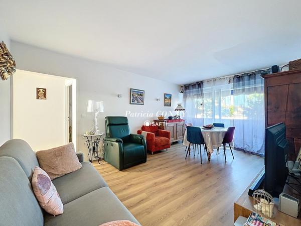 Appartement de 3 pièces entre métro et Village