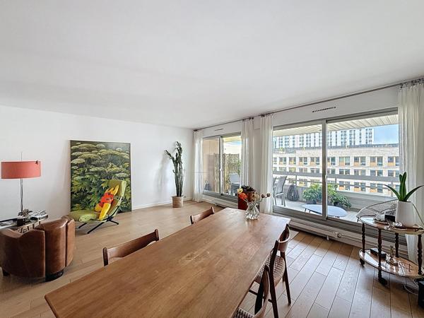 75015 CAMBRONNE Appartement 125m² + Terrasse 19m²