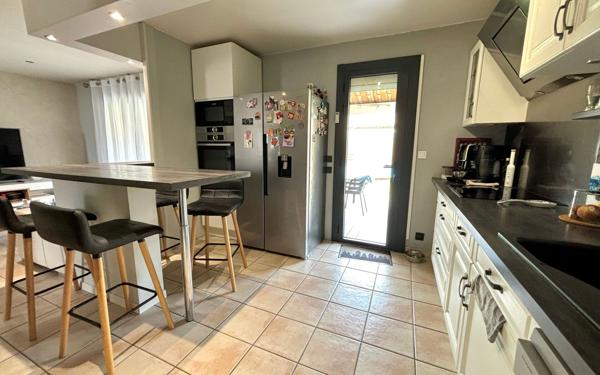 Maison à vendre    5 pièces • 115 m2 Pégomas