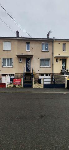 Maison à SABLE-SUR-SARTHE, 72300 - 4 pièces 81m²