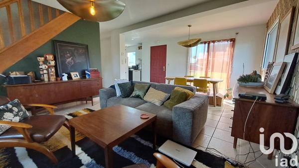 Maison traditionnelle 5 pièces de 84 m² à La Roche-Jaudy (22450)