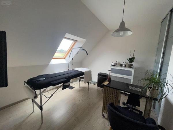 Maison individuelle à vendre à Maen Roch en Ille-et-Vilaine (35460), ref : 153/156