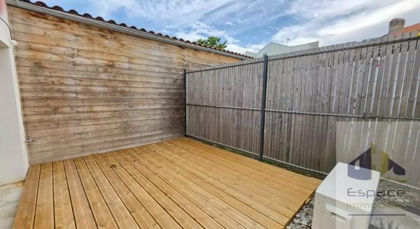 Maison d'environ 65m² au sol à La Rochelle