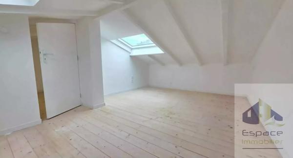 Maison d'environ 65m² au sol à La Rochelle