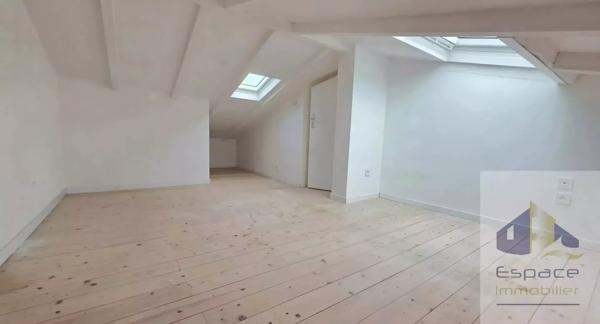Maison d'environ 65m² au sol à La Rochelle