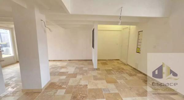 Maison d'environ 65m² au sol à La Rochelle