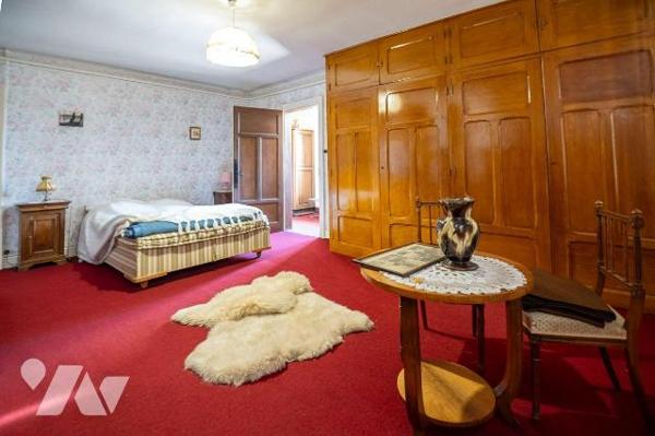 Nouveau mandat exclusif à découvrir sur la commune de MOUZON.

Maison de caractère située au ...