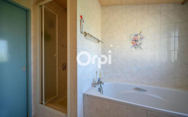 Maison à vendre    4 pièces •  Wavrin