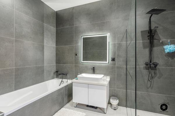 Maison à vendre / Brain Sur L'Authion, 4 chambres, garage et piscine !