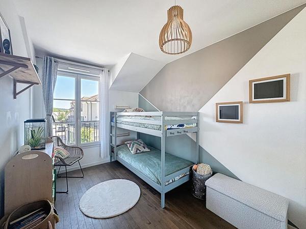 Appartement 3 pièces 65 m²  Balcon Dernier étage  Résidence 2018