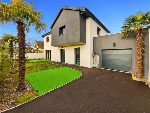 MAISON-SAINT ETIENNE DU ROUVRAY