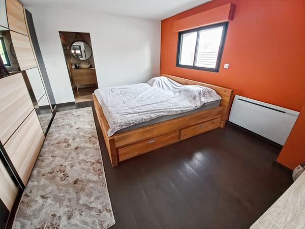 MAISON-SAINT ETIENNE DU ROUVRAY