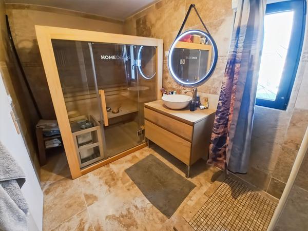 MAISON-SAINT ETIENNE DU ROUVRAY