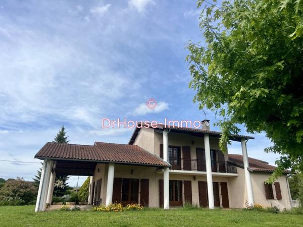 Maison à vendre 5 pièces de 221 m²
