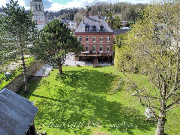 Maison à Arques-la-Bataille, 76880 - 11 pièces 421m²