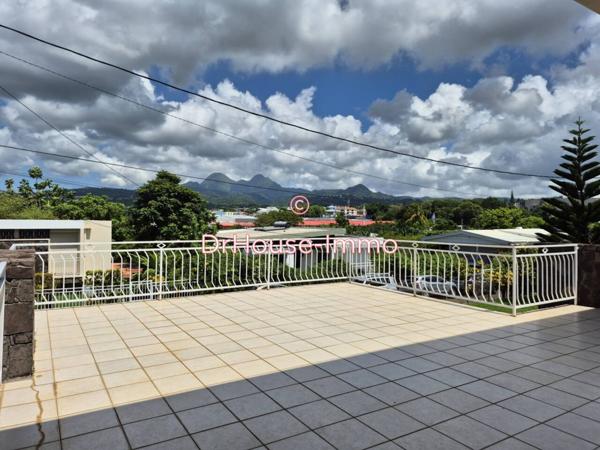 Maison à louer 8 pièces de 165 m²