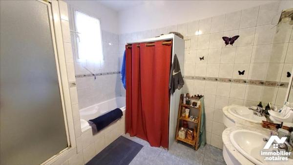 Plounévezel - jolie propriété