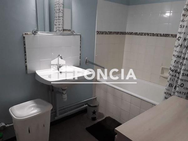 Location Studio 29.9 m² - 26 RUE JULES FERRY Limoges 87000