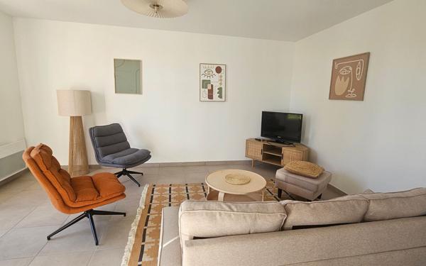 Maison à louer    5 pièces • 86 m2 Saint-Vincent-de-Tyrosse