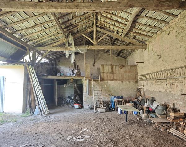 MAISON A RENOVER Chef-Boutonne (79110)