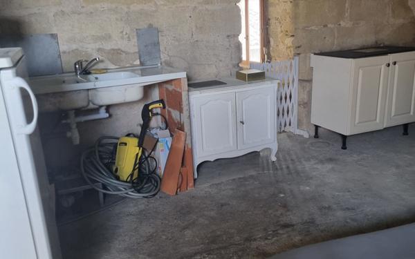 Maison à vendre    5 pièces •  Montagnac