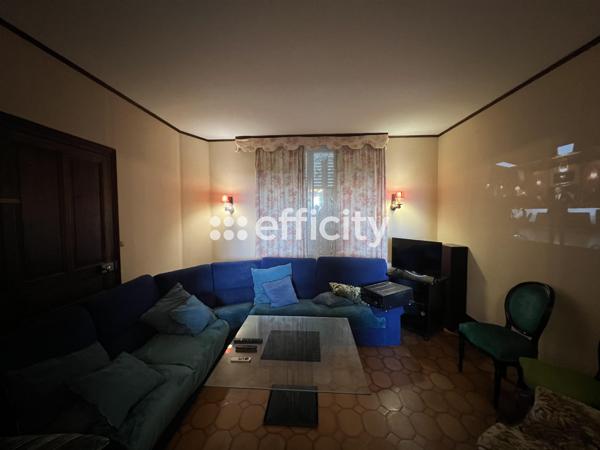 Maison 10 pièces - 213 m² Exclusivité efficity