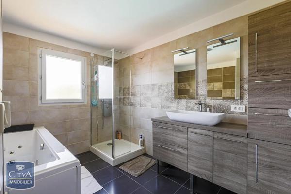 Maison à vendre 5 pièces 140m² Claix (38640)